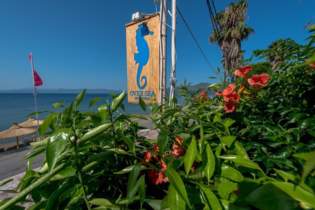 Over Sea Rooms & Villas Лутра-Едіпсу Екстер'єр фото